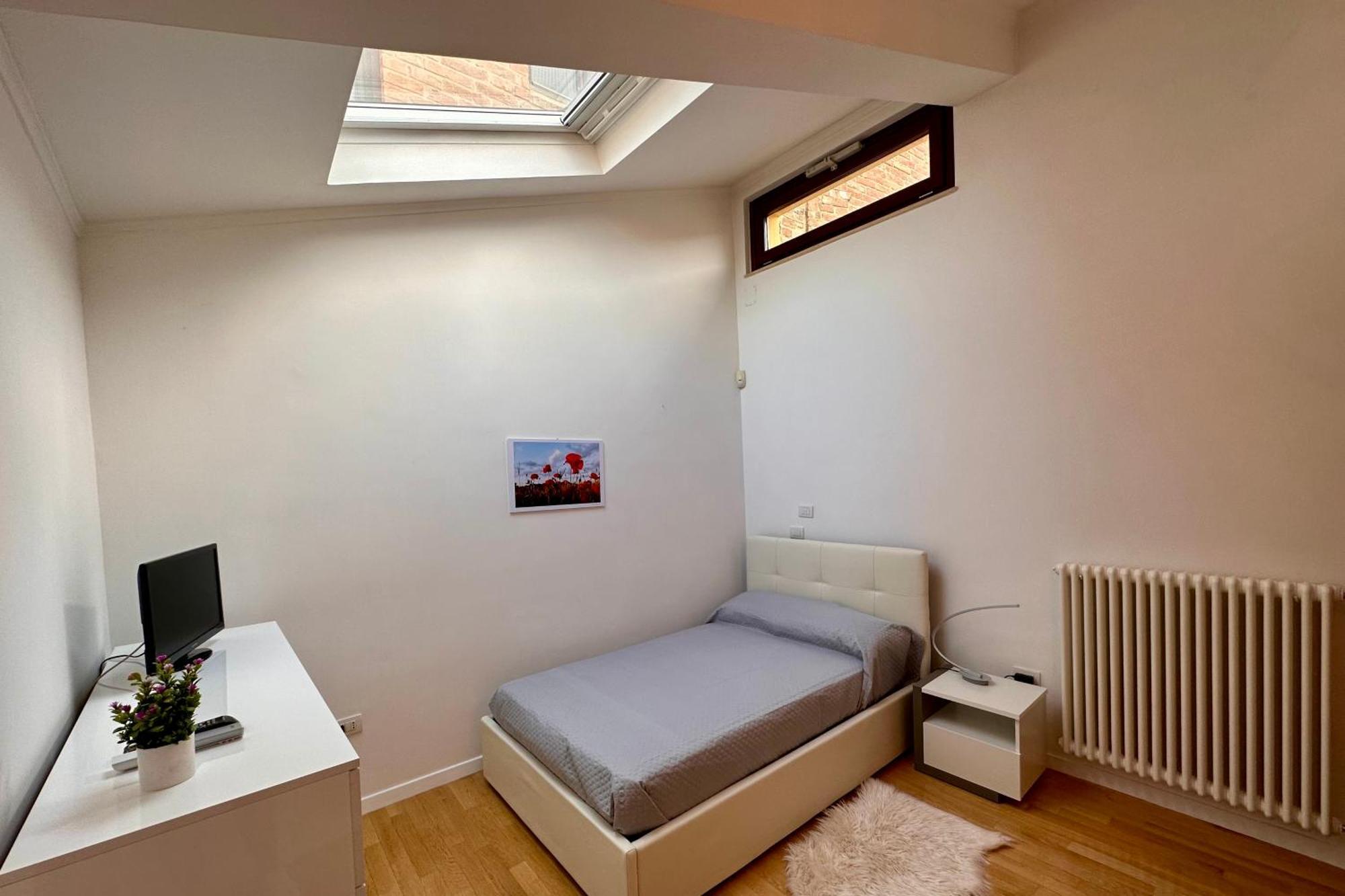 Sisters' Home - Appartamento Nel Centro Storico Con Terrazzo, Aria Condizionata E Vasca Da Bagno Сиена Экстерьер фото